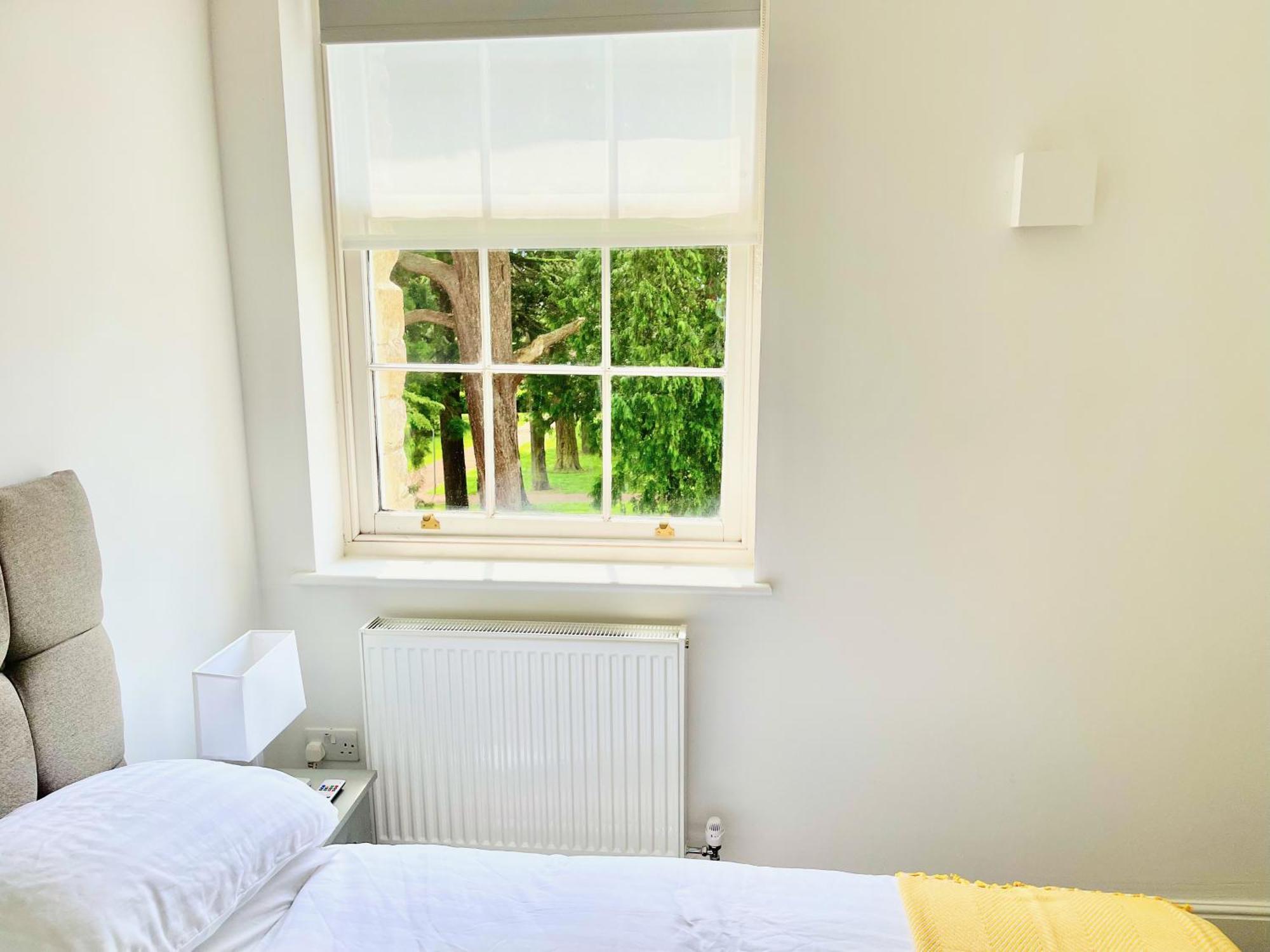 St Andrews Apartments ميدستون المظهر الخارجي الصورة