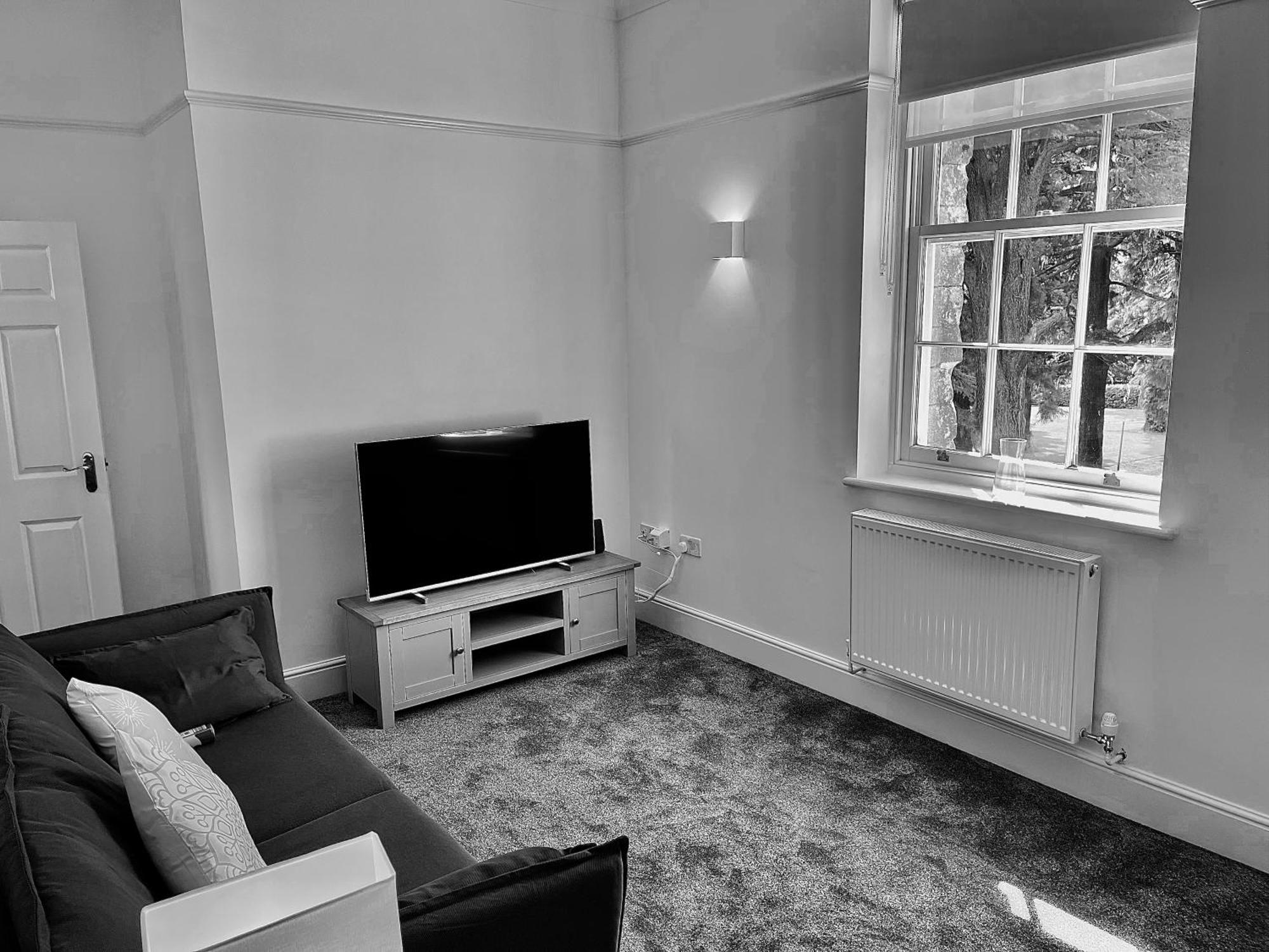 St Andrews Apartments ميدستون المظهر الخارجي الصورة