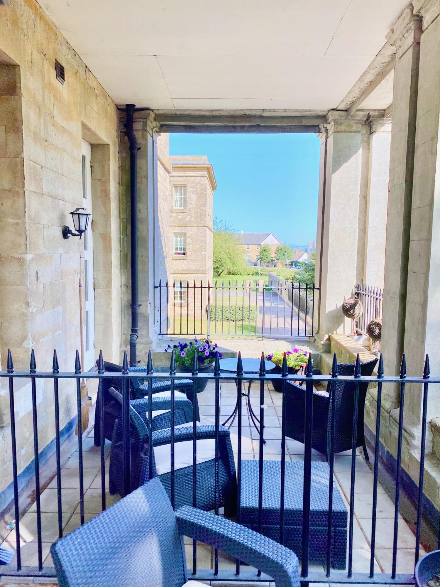 St Andrews Apartments ميدستون المظهر الخارجي الصورة